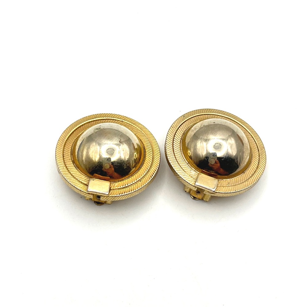 Vintage Gold Tone Ribbed Dome Clip On Earrings Statement 80s Textured Round
